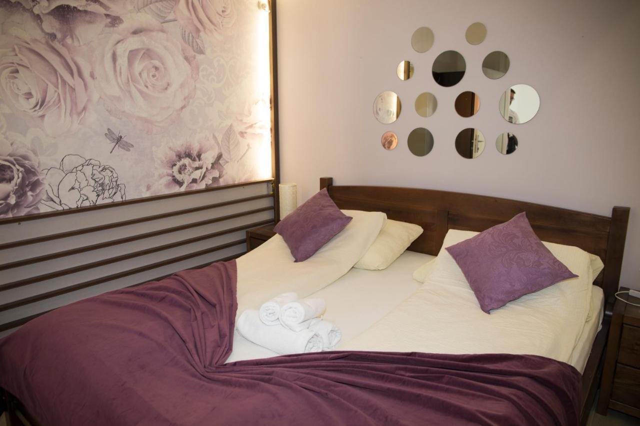Hotel Nadin 4*