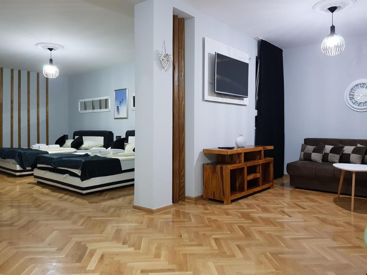 Hotel Nadin 4*
