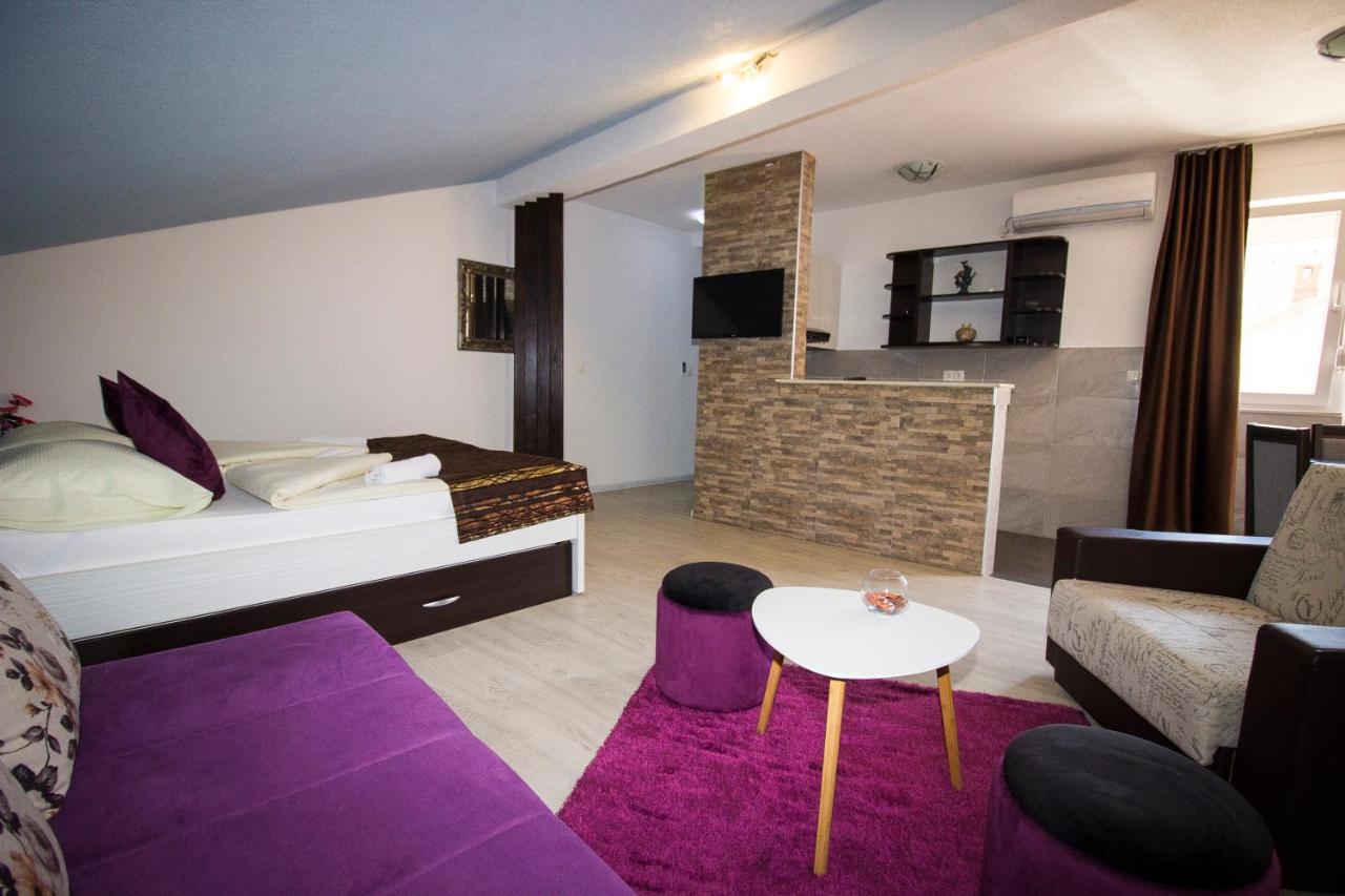 Hotel Nadin