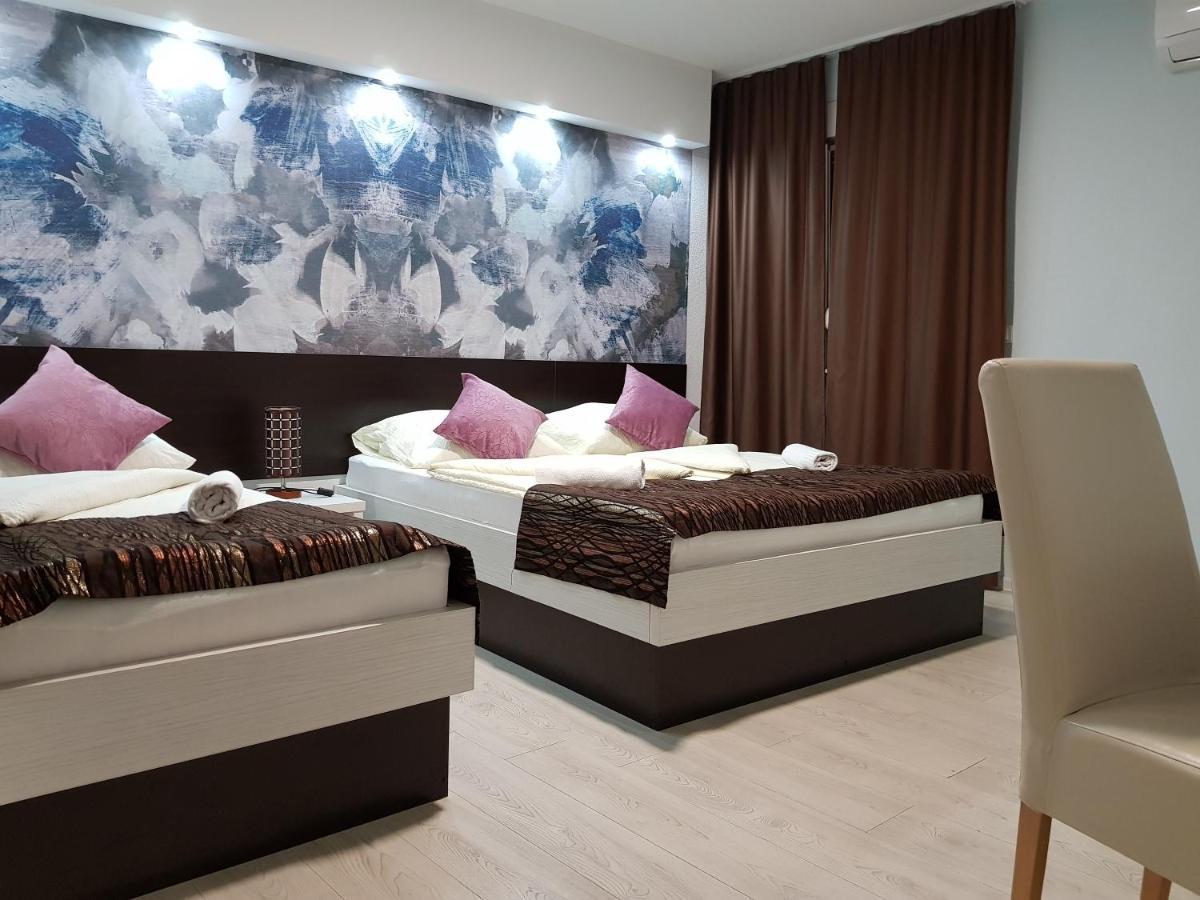 Hotel Nadin